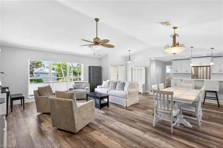 3359 Barra Cir, Sanibel, Florida 33957
