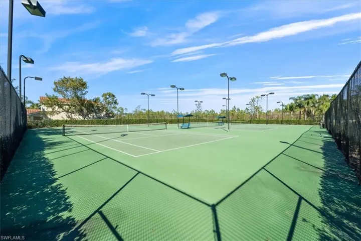 community tennis courts