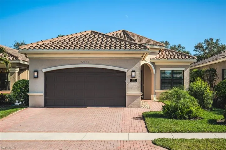 13670  MANDARIN  CIR, Naples, FL 34109