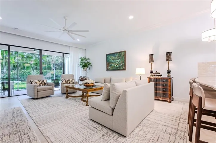 13670  MANDARIN  CIR, Naples, FL 34109