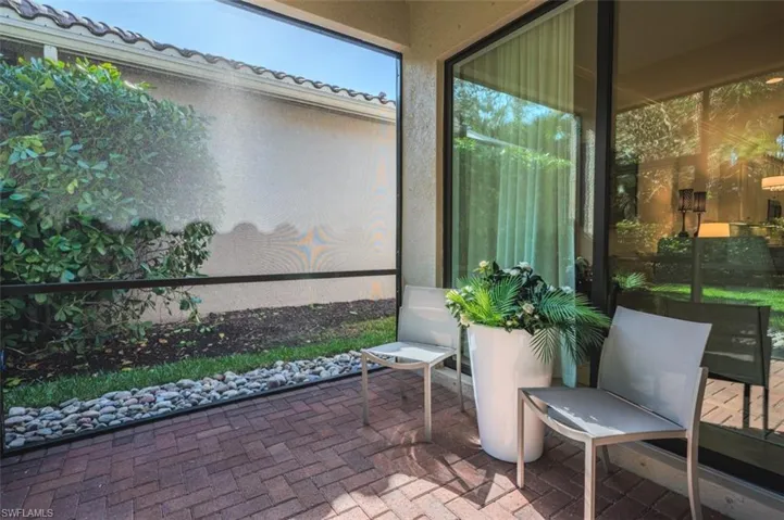 13670  MANDARIN  CIR, Naples, FL 34109