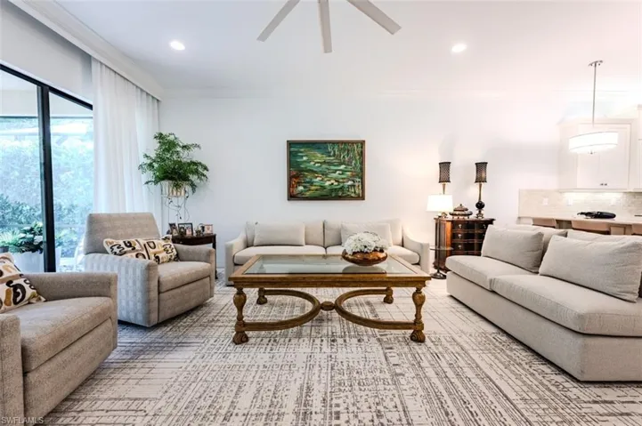 13670  MANDARIN  CIR, Naples, FL 34109