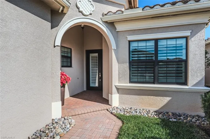 13670  MANDARIN  CIR, Naples, FL 34109