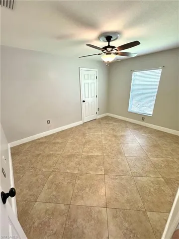 3829 Sw 17th Pl, Cape Coral, Florida 33914