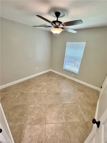 3829 Sw 17th Pl, Cape Coral, Florida 33914