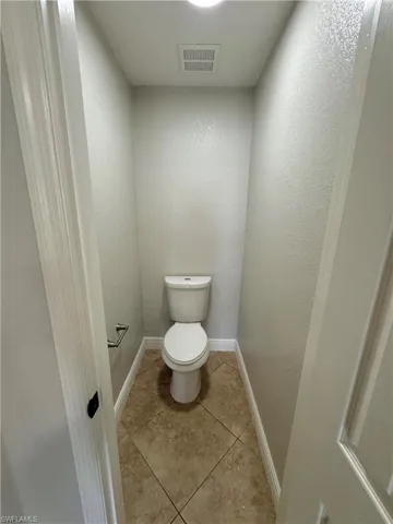 3829 Sw 17th Pl, Cape Coral, Florida 33914