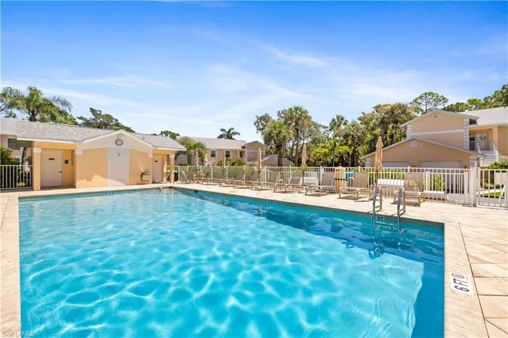 757 Wiggins Lake Dr 106, Naples, Florida 34110