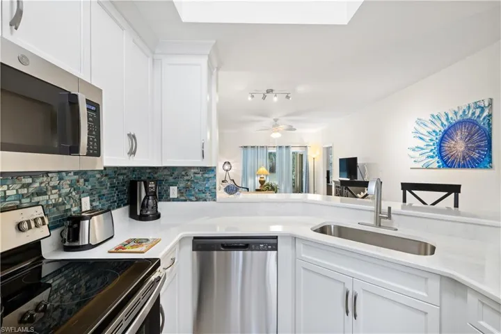757 Wiggins Lake Dr 106, Naples, Florida 34110