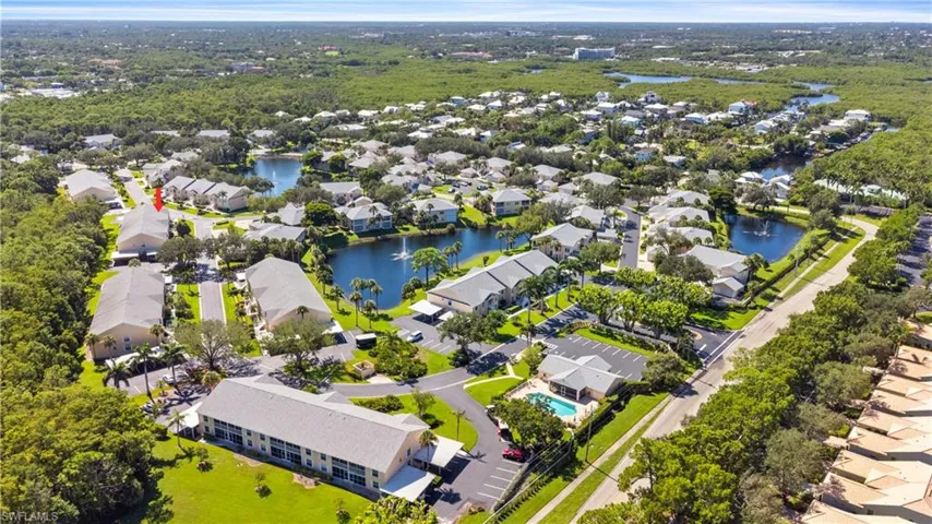 757 Wiggins Lake Dr 106, Naples, Florida 34110