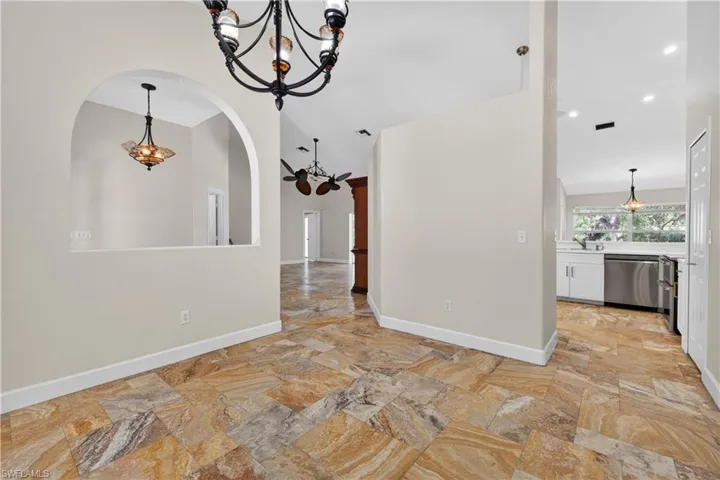 4701 Lone Pine Ct, Fort Myers, Florida 33905