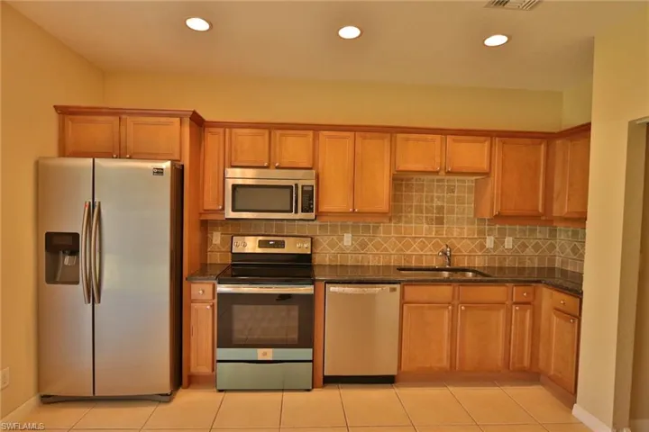 17615  Brickstone  LOOP, Fort Myers, FL 33967