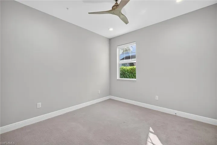 2554  SEYCHELLES  DR, Naples, FL 34112