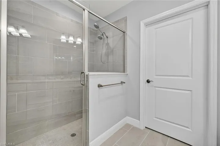2554  SEYCHELLES  DR, Naples, FL 34112