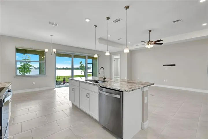 447 Spring Hill Lake Loop, Cape Coral, Florida 33993