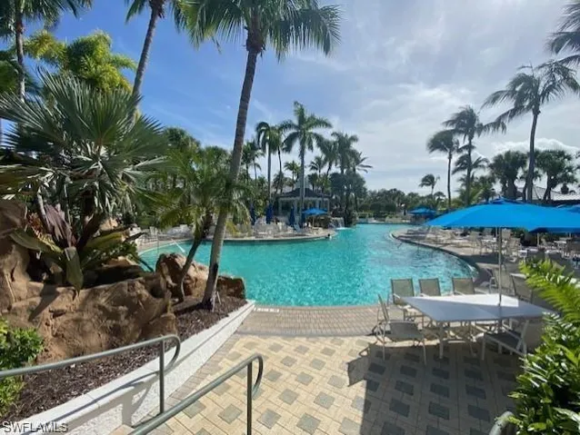 4680 Hawks Nest Way D-103, Naples, Florida 34114