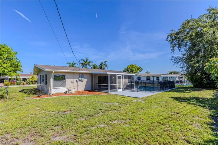 4009 9th Ct, Cape Coral, Florida 33904