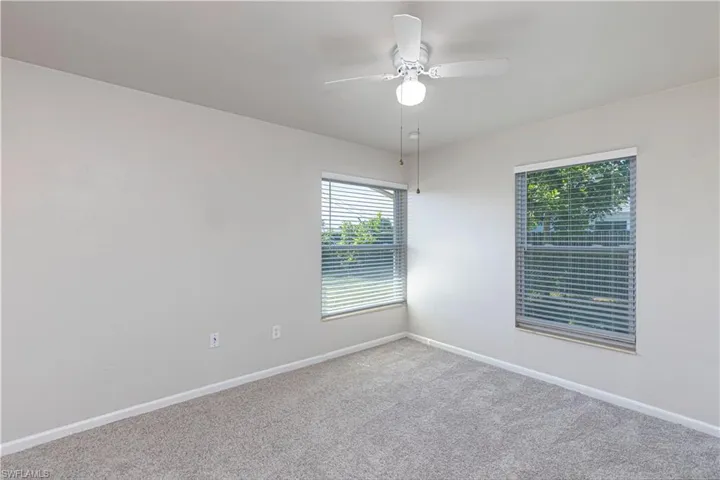 4009 9th Ct, Cape Coral, Florida 33904