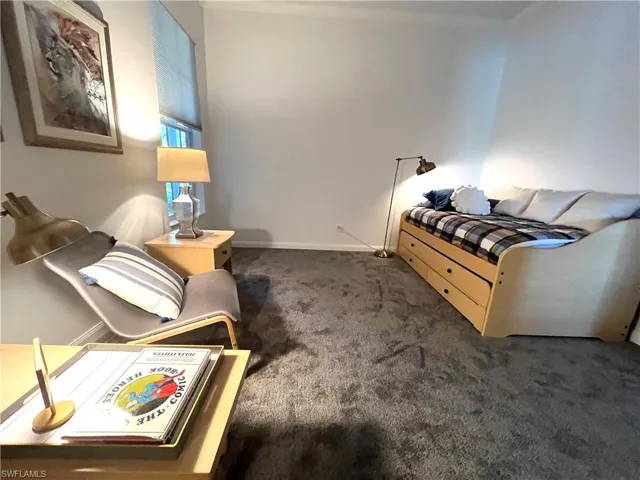 Guest Bedroom sleeps 2