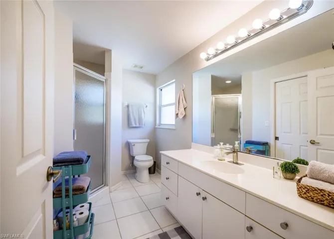 801  Charlemagne  BLVD, Naples, FL 34112