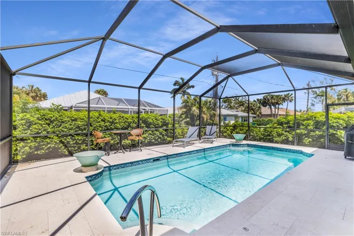 513 96th Ave N, Naples, Florida 34108