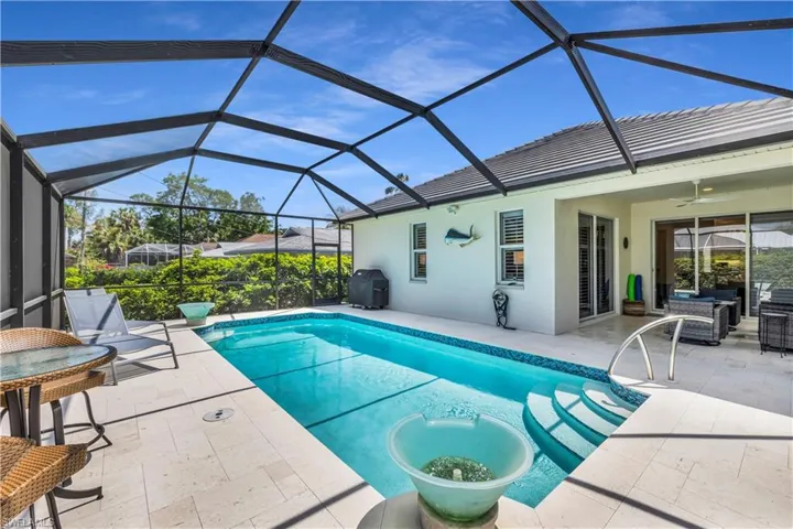 513 96th Ave N, Naples, Florida 34108