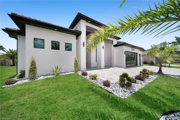 2644 Sw 29th Ave, Cape Coral, Florida 33914