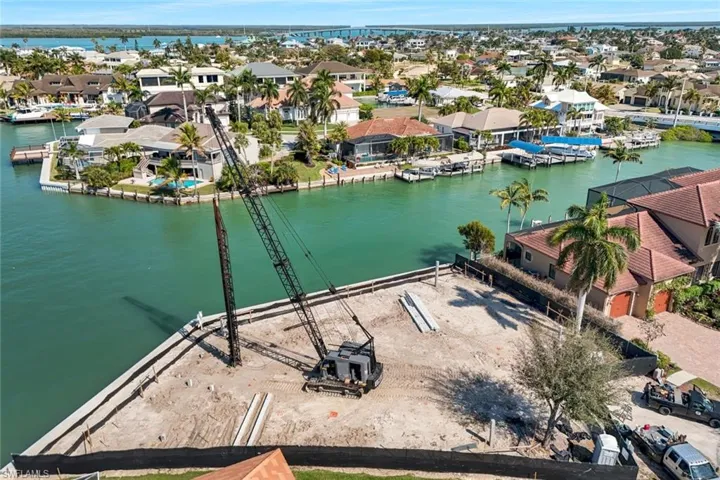 1231 Redwood Ct, Marco Island, Florida 34145