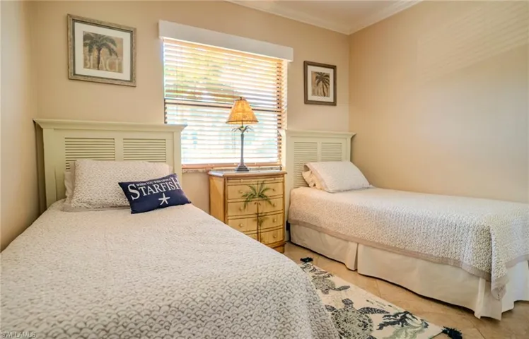 Guest bedroom