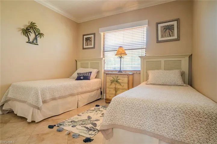 Guest bedroom