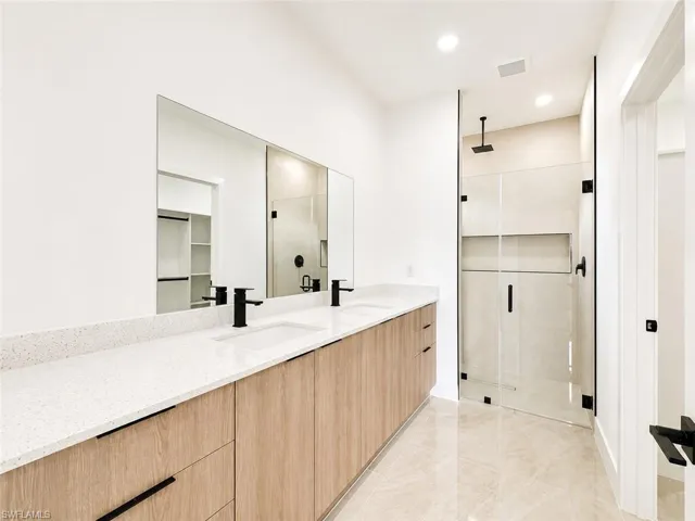 6038 Kumquat Cir, Labelle, Florida 33935