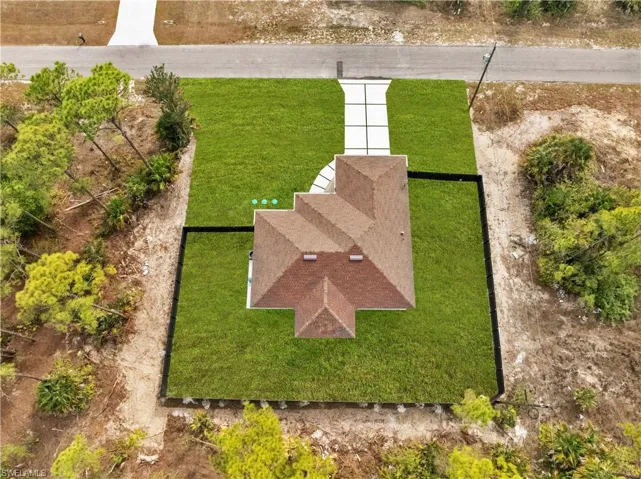 Aerial view of property and surrounding area