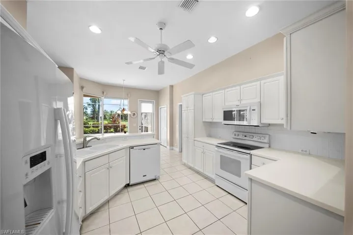 8252 Allendale Ct, Naples, Florida 34120