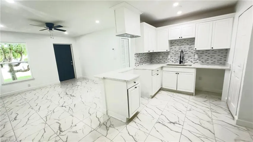 1119 Vineyard Pl, Lehigh Acres, Florida 33936