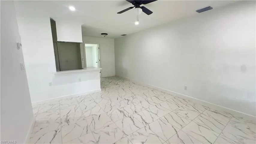 1119 Vineyard Pl, Lehigh Acres, Florida 33936