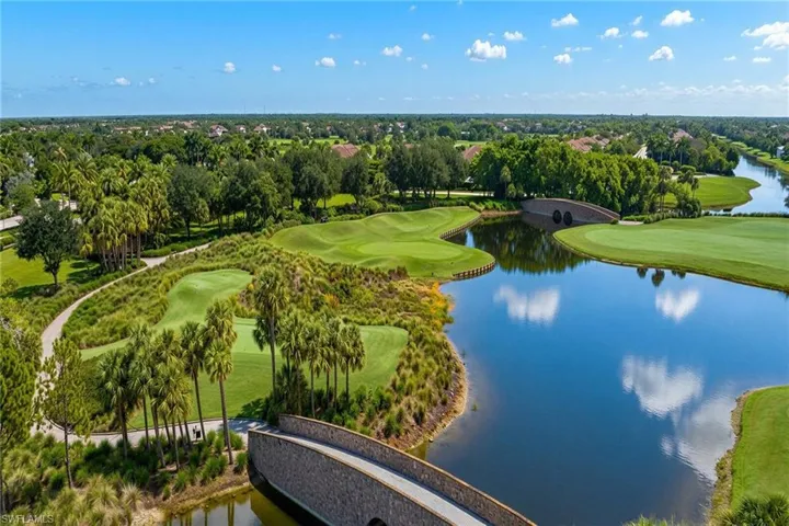 3141 Aviamar Cir 103, Naples, Florida 34114