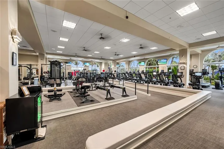 3141 Aviamar Cir 103, Naples, Florida 34114