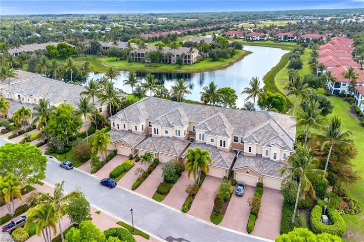 3141 Aviamar Cir 103, Naples, Florida 34114