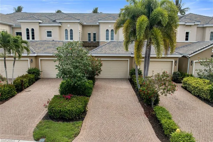 3141 Aviamar Cir 103, Naples, Florida 34114