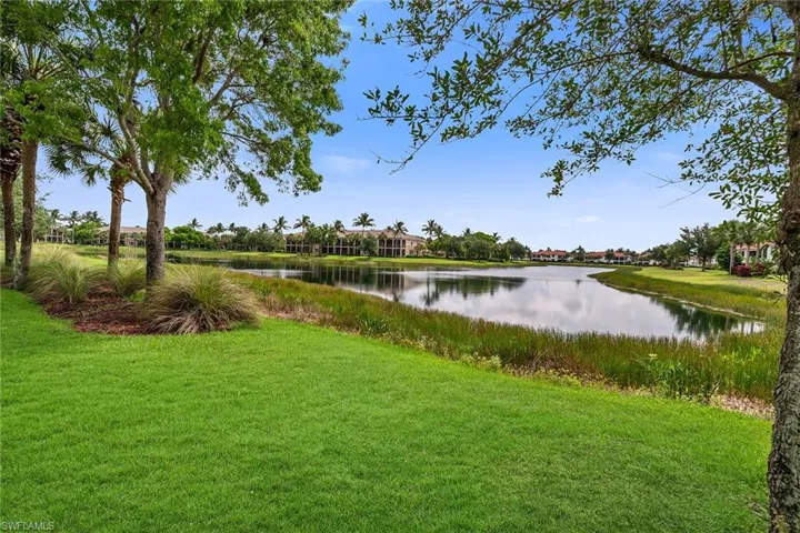 3141 Aviamar Cir 103, Naples, Florida 34114