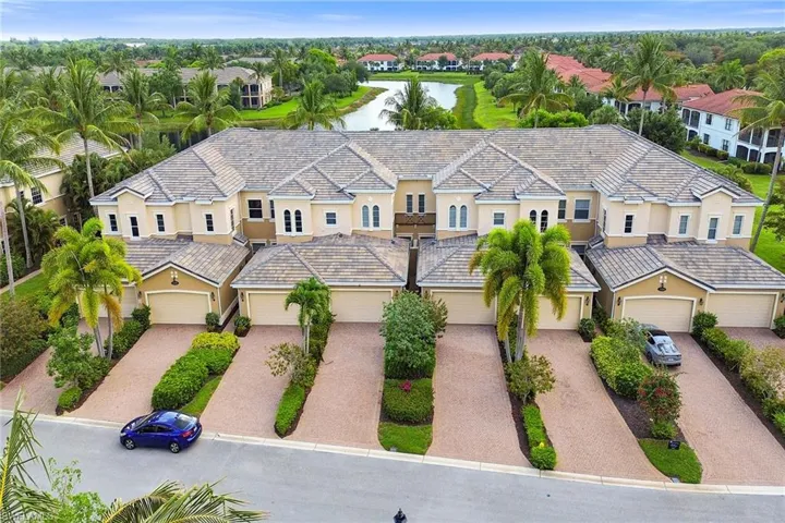 3141 Aviamar Cir 103, Naples, Florida 34114