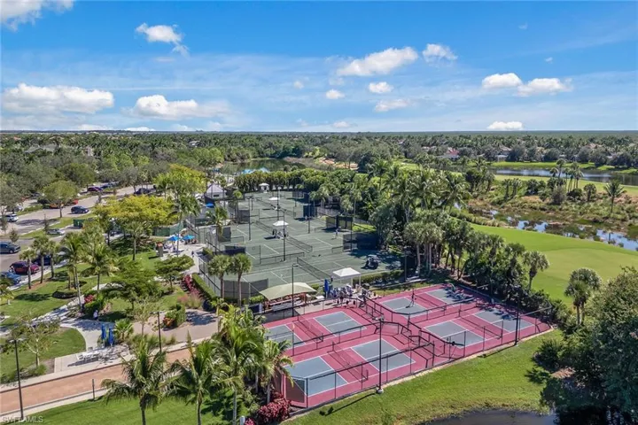 3141 Aviamar Cir 103, Naples, Florida 34114