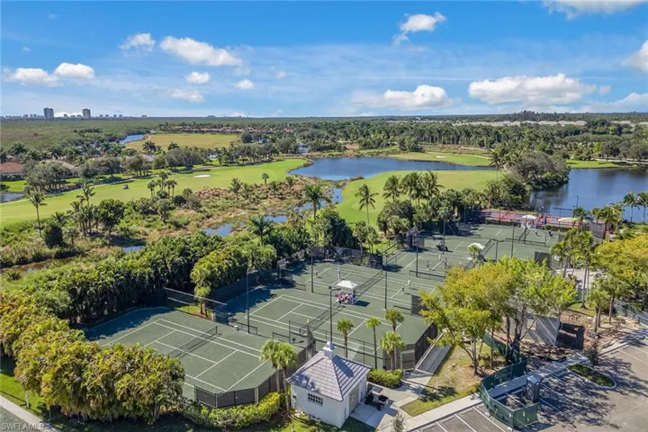 3141 Aviamar Cir 103, Naples, Florida 34114