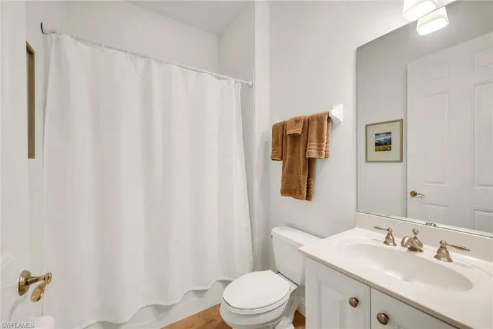3141 Aviamar Cir 103, Naples, Florida 34114