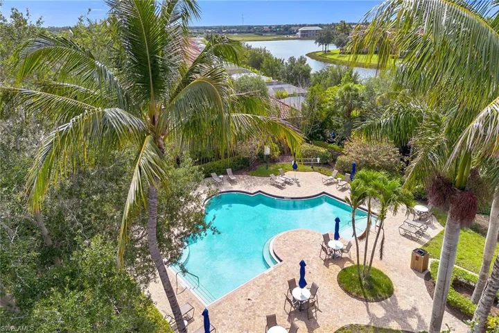 3141 Aviamar Cir 103, Naples, Florida 34114