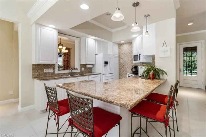 4768  Martinique  WAY, Naples, FL 34119
