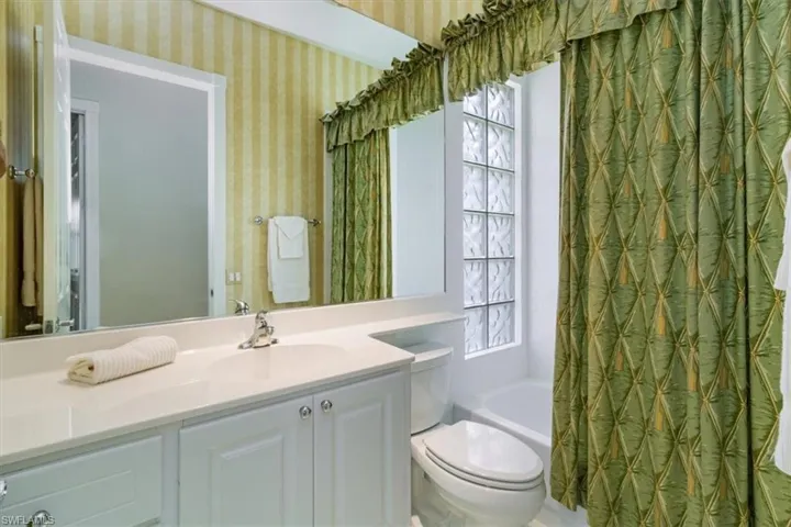 4768  Martinique  WAY, Naples, FL 34119