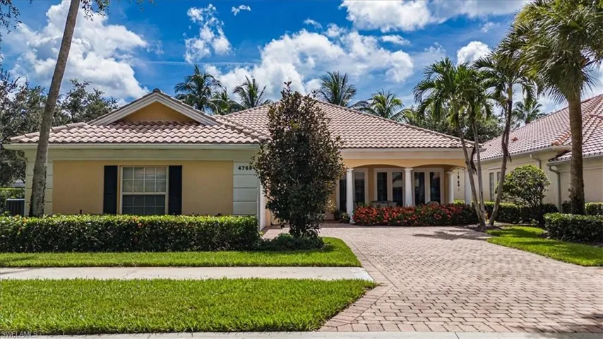 4768  Martinique  WAY, Naples, FL 34119