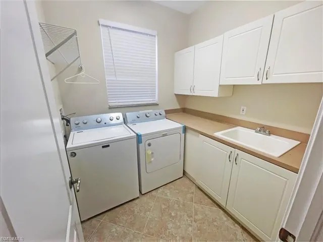10257 S Silver Palm  DR, Estero, FL 33928