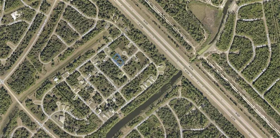 Aerial Map. Displaying the property's geographic location and surrounding infrastructure