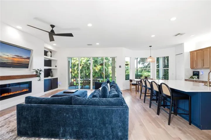 2292 Guadelupe Dr, Naples, Florida 34119